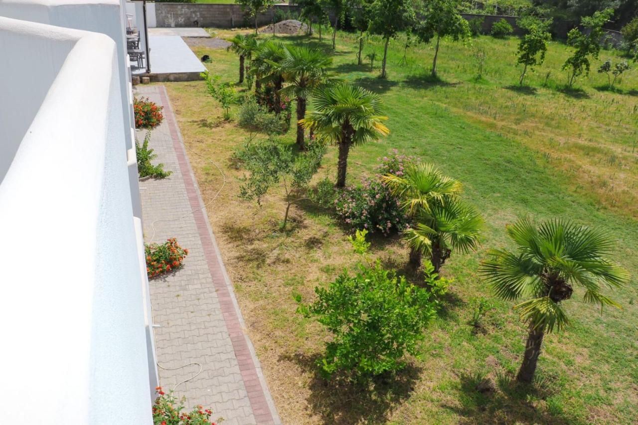 Hotel Velipoja Village Bagian luar foto