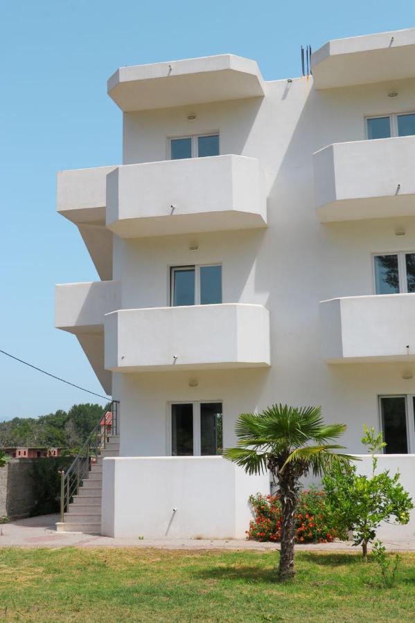 Hotel Velipoja Village Bagian luar foto